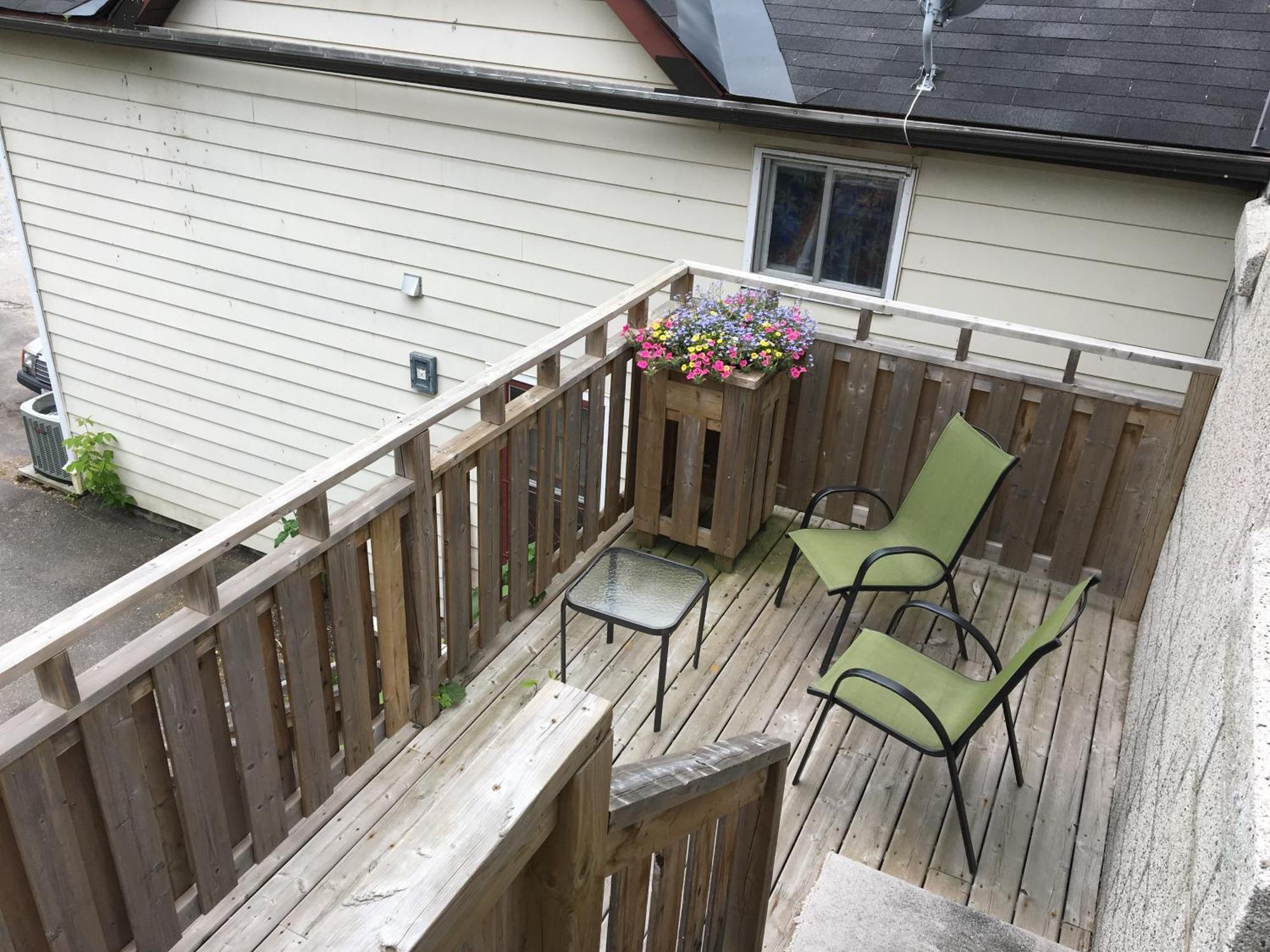 Merrickville Guest Suites Bagian luar foto